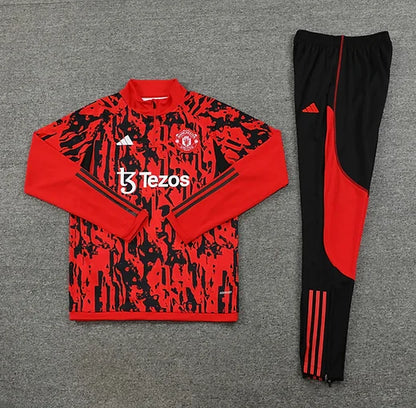 Manchester United 1/4 Zip Tracksuit - Red Splatter